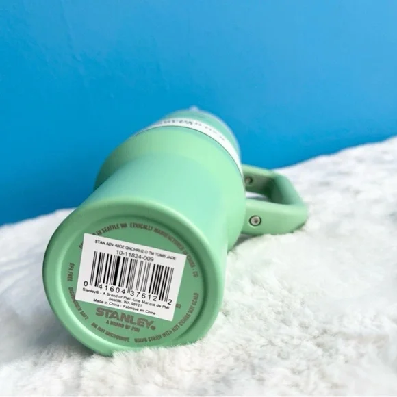 *NEW* 40 OZ. Stanley Jade (Bright Green) Flowstate Quencher H2.O Tumbler - Picture 6 of 7